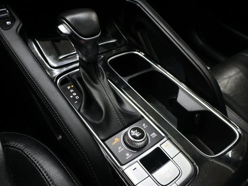 Used 2024 Kia Telluride EX AWD/4WD image 25