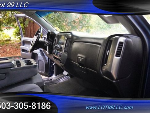Used 2018 Chevrolet Silverado 1500 LT w/ All Star Edition AWD/4WD image 17