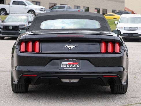 Used 2016 Ford Mustang Premium RWD image 10