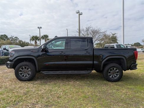 New 2026 GMC Sierra 1500 AT4X w/ LPO, Black Badging Package image 8