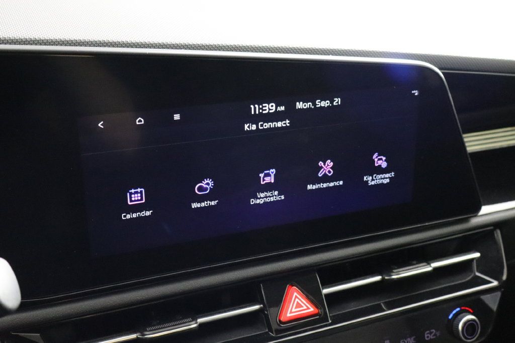 Used 2023 Kia Niro Wave w/ Wave Preserve Package FWD image 35