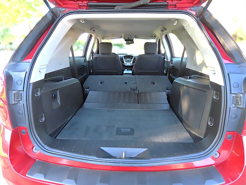Used 2013 Chevrolet Equinox LT w/ Driver Convenience Package FWD image 32