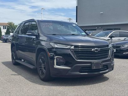 Used 2023 Chevrolet Traverse LT