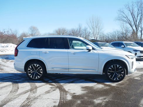 New 2026 Volvo XC90 T8 Plus w/ Protection Package Premier image 2