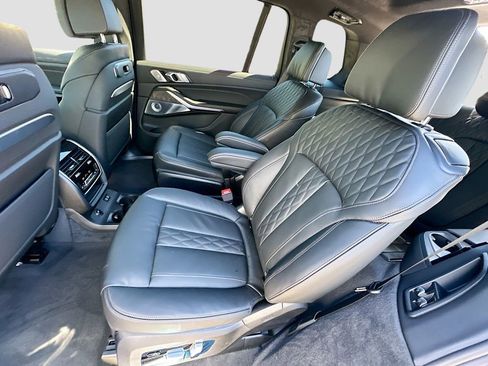 New 2026 BMW X7 M60i image 20