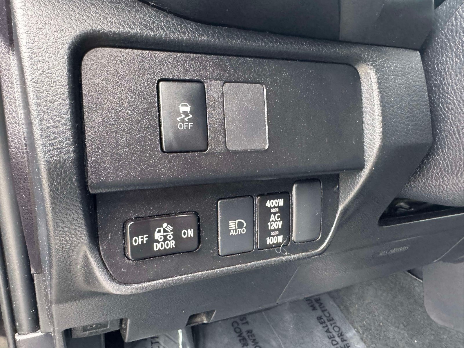Certified 2020 Toyota Tacoma TRD Off-Road w/ Technology Package AWD/4WD image 33