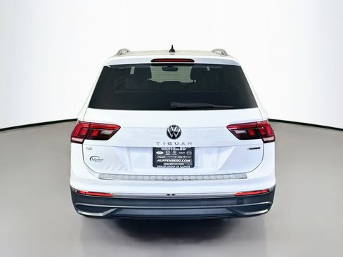 Used 2024 Volkswagen Tiguan SE AWD/4WD image 6