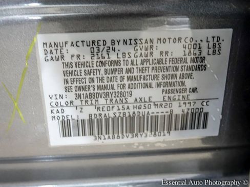 Used 2024 Nissan Sentra SR w/ SR Premium Package image 26