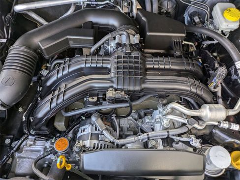 Used 2024 Subaru Crosstrek 2.0i Premium image 34