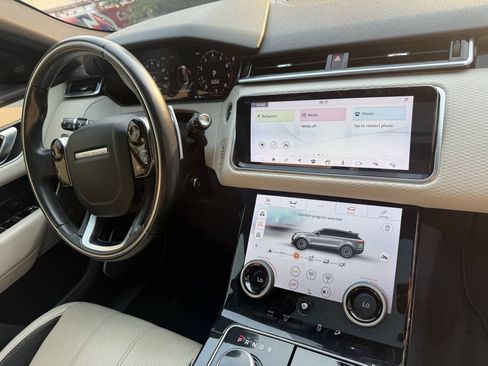 Used 2019 Land Rover Range Rover Velar R-Dynamic SE AWD/4WD image 9