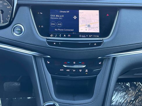 Certified 2022 Cadillac XT5 Premium Luxury image 9