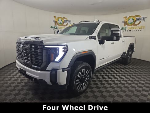 Certified 2024 GMC Sierra 2500 Denali Ultimate AWD/4WD image 3