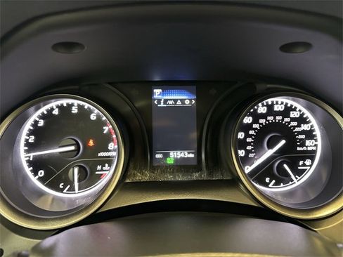 Used 2024 Toyota Camry SE image 15