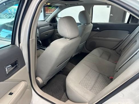 Used 2012 Ford Fusion SE FWD image 21