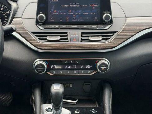 Used 2020 Nissan Altima 2.5 SL AWD/4WD image 17