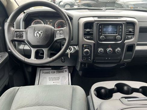 Used 2017 RAM 1500 Express AWD/4WD image 13