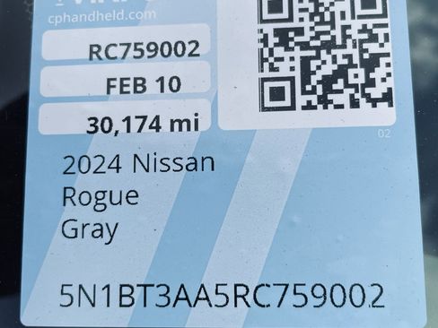 Used 2024 Nissan Rogue S image 26