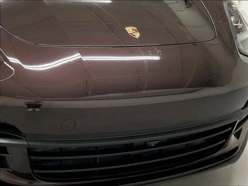 Used 2018 Porsche Panamera 4 AWD/4WD image 27