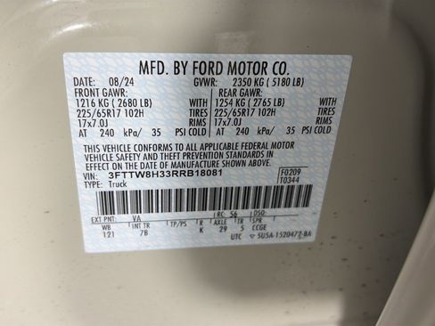 Certified 2024 Ford Maverick XLT w/ XLT Luxury Package image 9