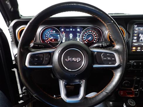 Used 2022 Jeep Gladiator Mojave w/ Cold Weather Group AWD/4WD image 23