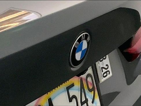 Certified 2023 BMW 330i Sedan w/ Convenience Package image 30