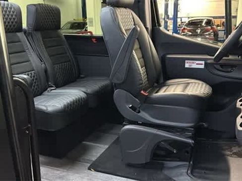 Used 2023 Mercedes-Benz Sprinter 3500 image 24