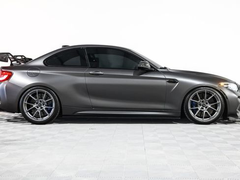 Used 2018 BMW M2 RWD image 23