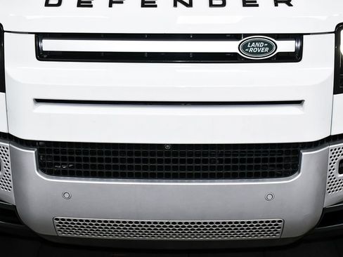 Used 2021 Land Rover Defender 110 SE AWD/4WD image 82
