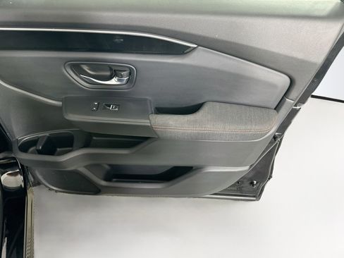 Used 2023 Honda Pilot Sport image 30