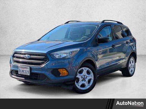 Used 2018 Ford Escape S image 1