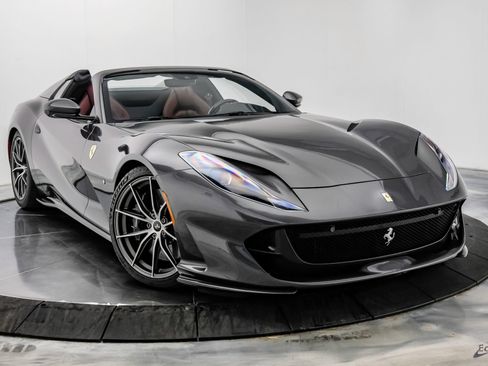 Used 2023 Ferrari 812 GTS RWD image 33