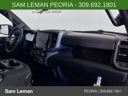 New 2026 RAM 1500 Express AWD/4WD image 26