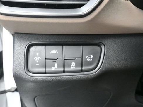 Used 2019 Hyundai Santa Fe FWD w/ Cargo Package image 17