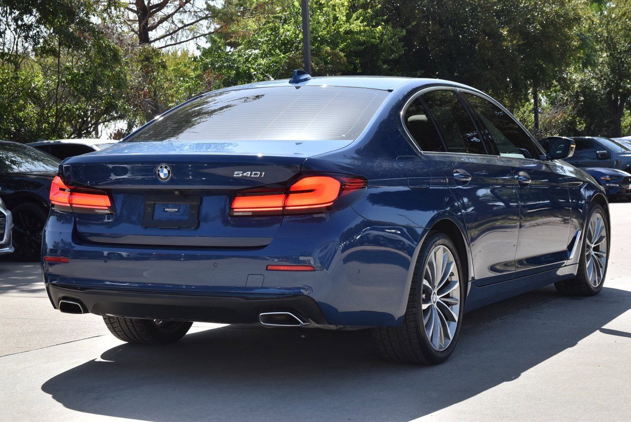 Used 2021 BMW 540i w/ Convenience Package RWD image 8