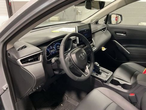 New 2026 Toyota Corolla Cross XLE image 9
