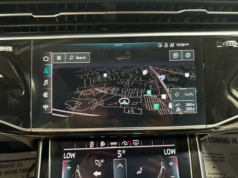 Used 2021 Audi Q7 3.0T Premium Plus image 12