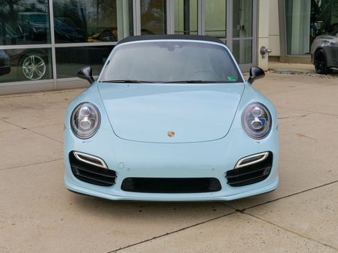 Used 2015 Porsche 911 Turbo image 2
