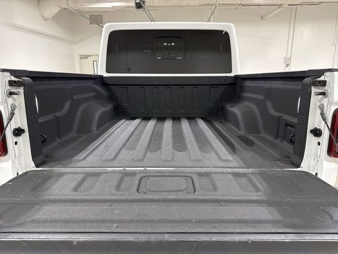 Used 2023 Jeep Gladiator Rubicon w/ LED Lighting Group image 24