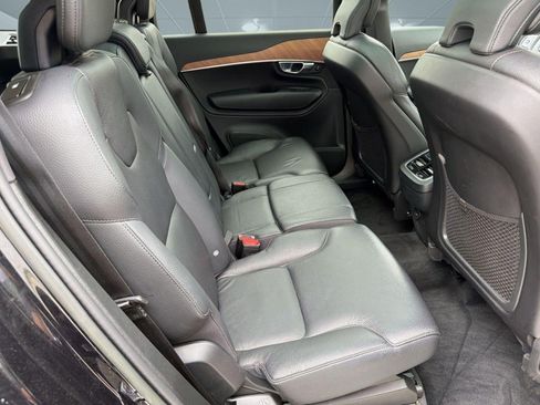 Certified 2023 Volvo XC90 B6 Plus w/ Protection Package Premier AWD/4WD image 29