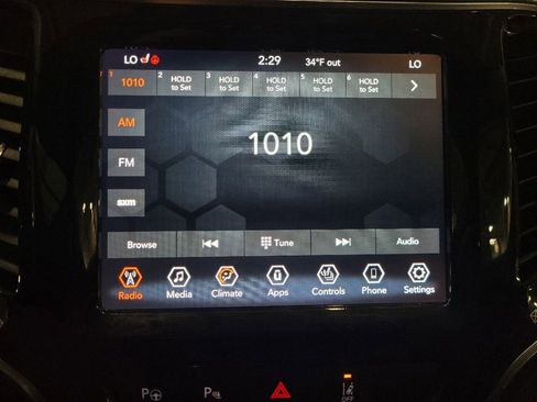 Used 2021 Jeep Cherokee Limited image 25