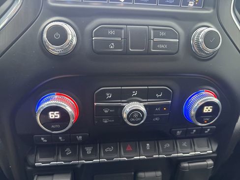 Used 2023 GMC Sierra 2500 AT4 w/ Gooseneck/5TH Wheel Package AWD/4WD image 21