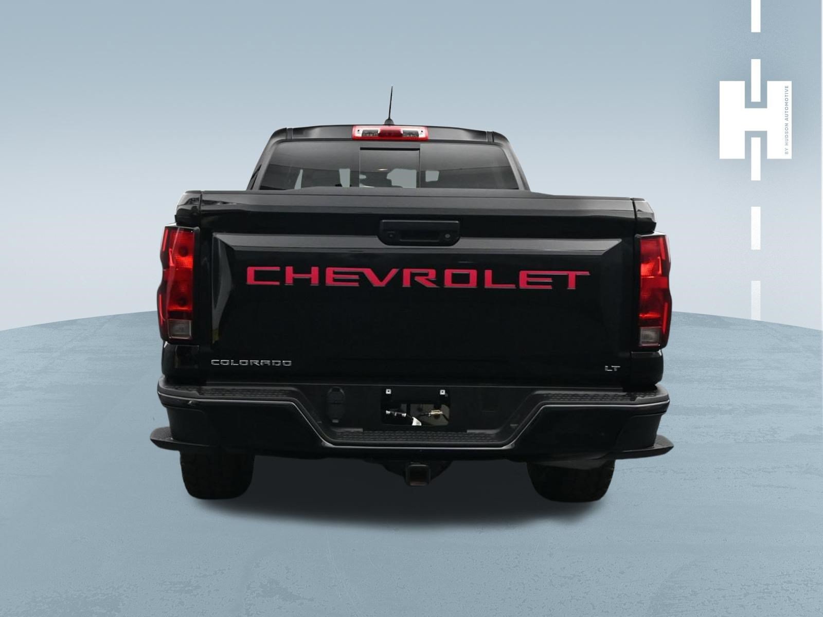 Used 2024 Chevrolet Colorado LT w/ LT Convenience Package RWD image 2