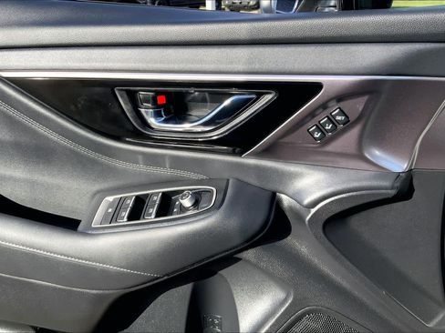 Used 2024 Subaru Outback Limited image 32