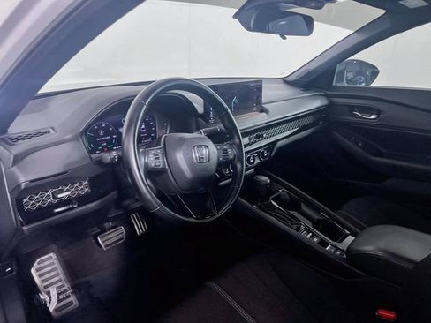 Used 2024 Honda Accord Sport image 10