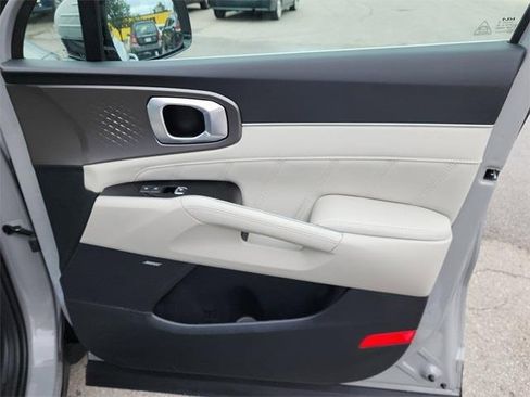 New 2026 Kia Sorento SX image 17