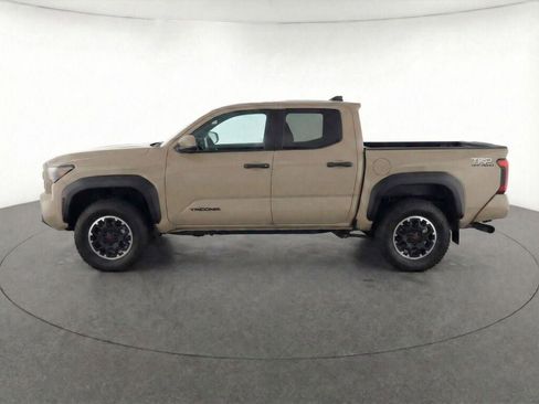 New 2026 Toyota Tacoma TRD Off-Road image 4