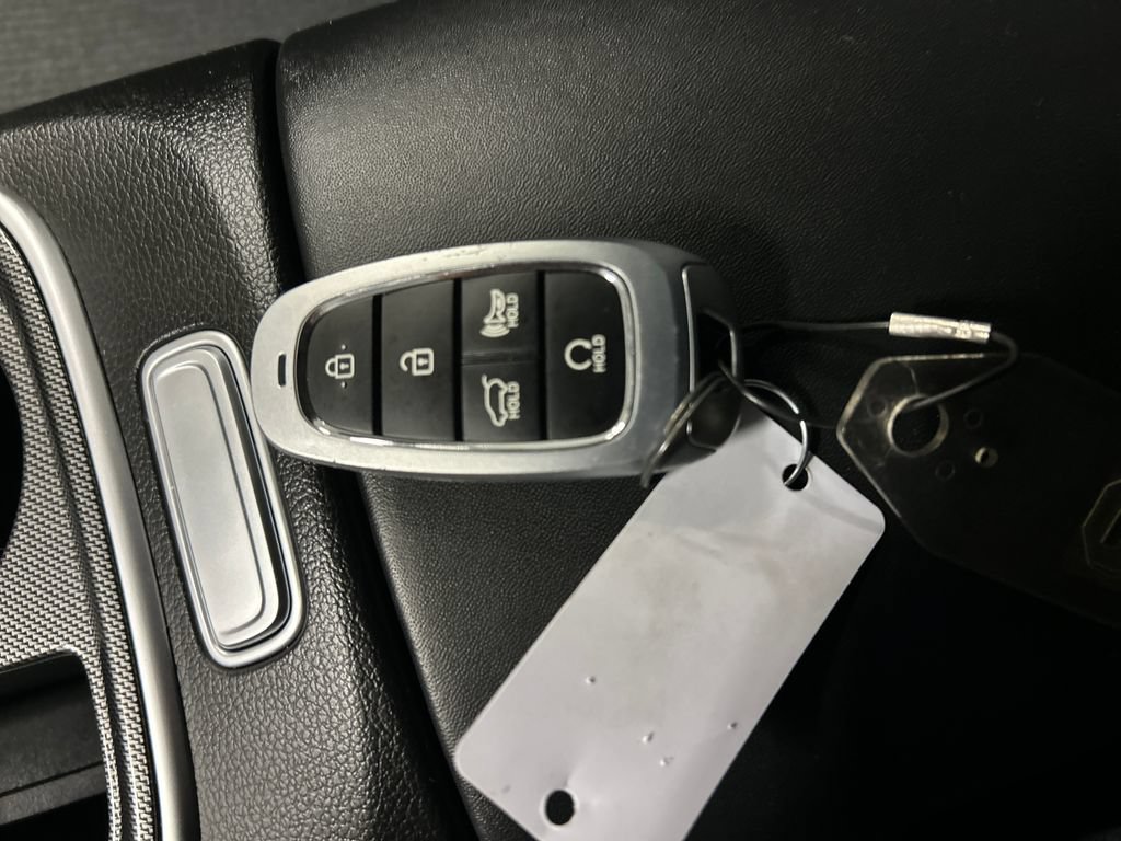 Used 2023 Hyundai Santa Fe SEL FWD image 19