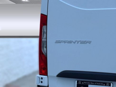 New 2025 Mercedes-Benz Sprinter 2500 image 9