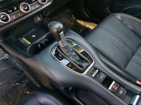 Certified 2023 Honda HR-V EX-L image 25