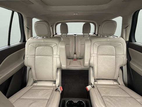 Used 2021 Lincoln Aviator Reserve w/ Equipment Group 202A AWD/4WD image 26